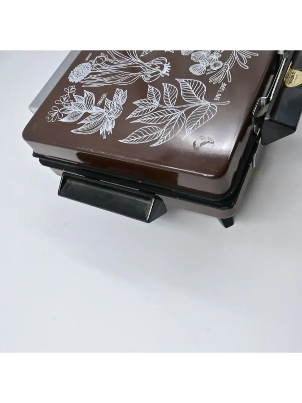 Sears Waffle Iron & Grill Brown Herbs Counter Craft Vintage Tested